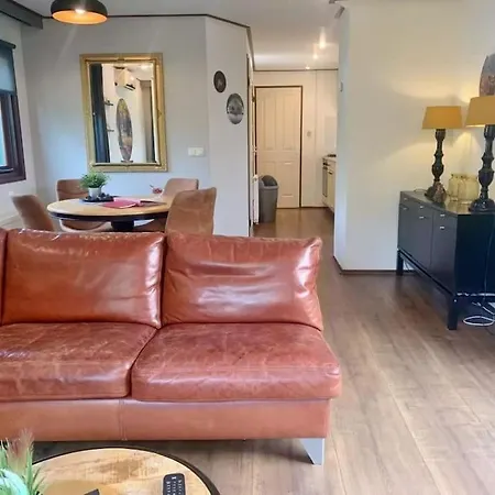 Chalet Op Vakantiepark Dennerhode