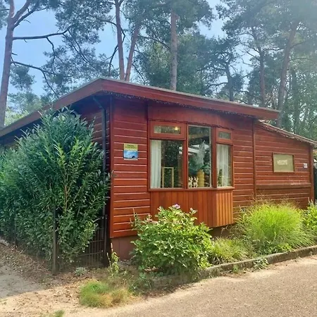 Chalet Op Vakantiepark Dennerhode * Doornspijk