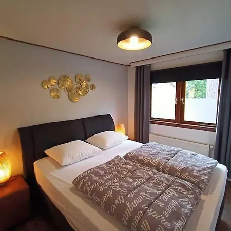 Chalet Op Vakantiepark Dennerhode