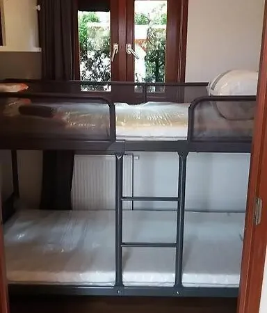 Chalet Op Vakantiepark Dennerhode Prázdninový dům *
